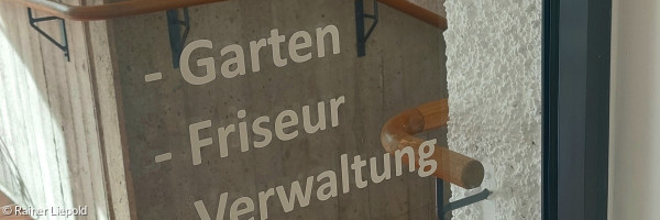 Wegweiser zu wichtigen Orten